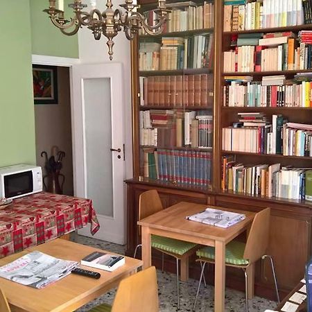 B&B Bibliotechina Νάπολη Εξωτερικό φωτογραφία